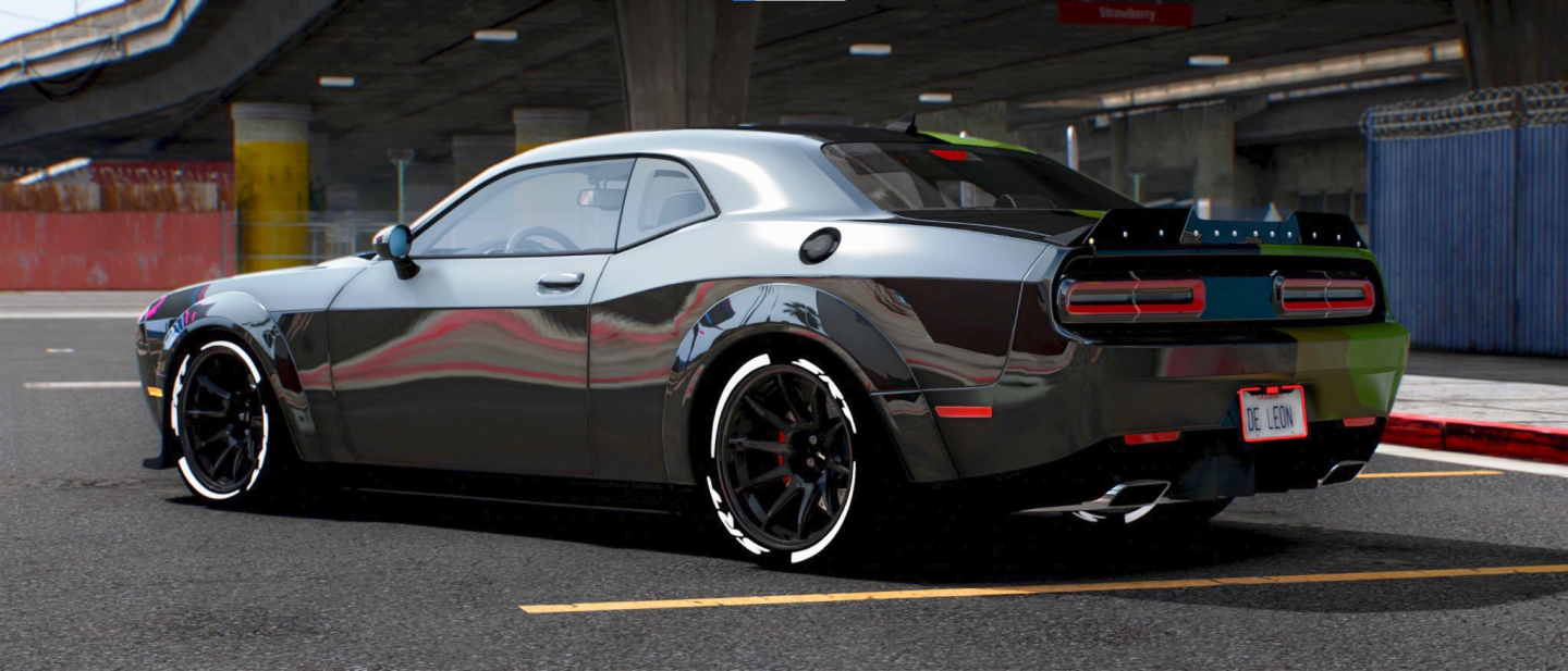 Dodge Challenger Whip